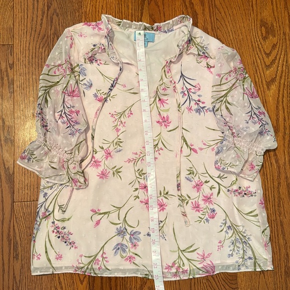 NWOT CeCe Floral Top, Size S Barbiecore - Picture 5 of 7